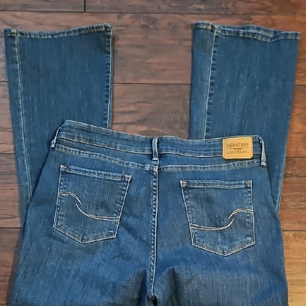 Signature by Levi Strauss Blue Mid-rise Boot Cut Denim Jeans Size 14S